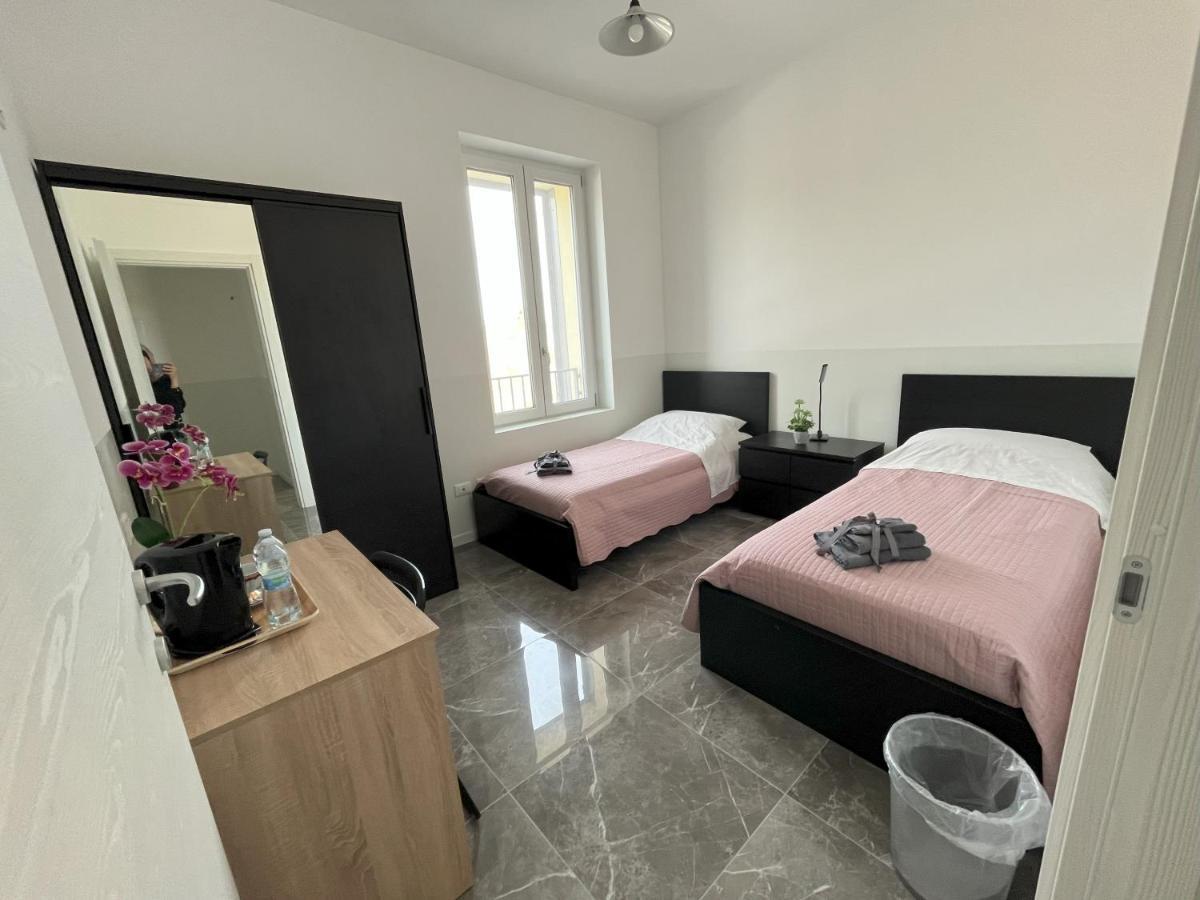 Welcome Milano Guest House Exterior foto